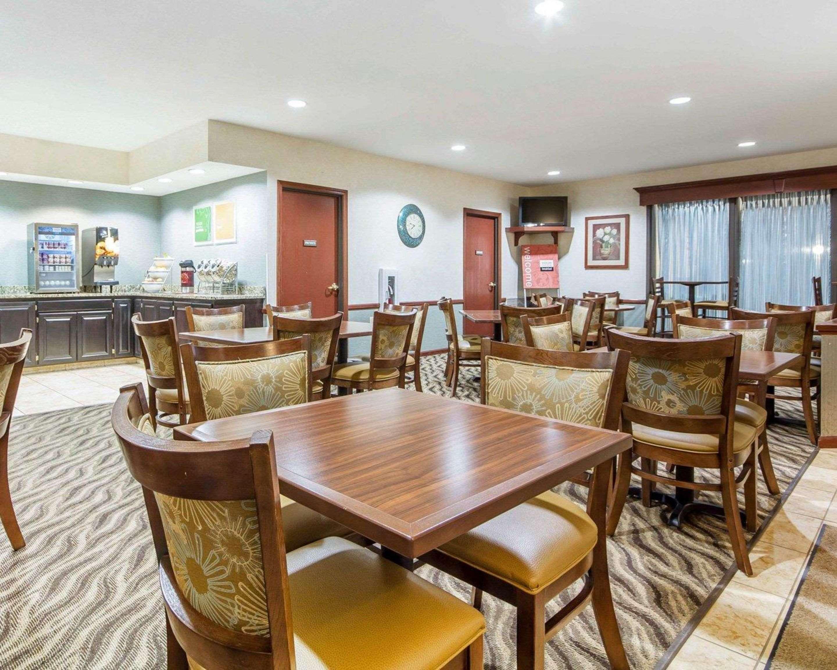 Ramsey Comfort Suites מראה חיצוני תמונה