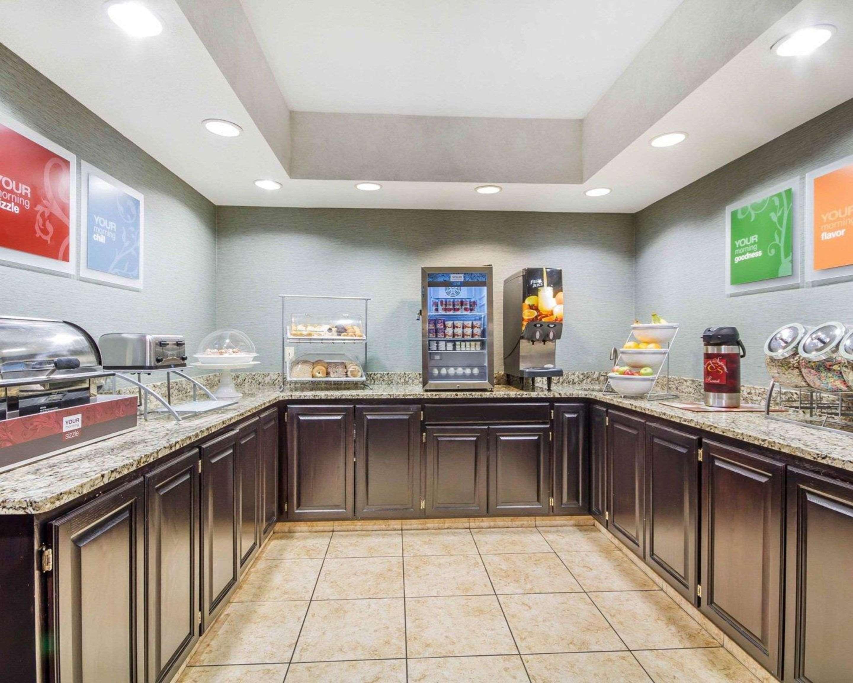Ramsey Comfort Suites מראה חיצוני תמונה