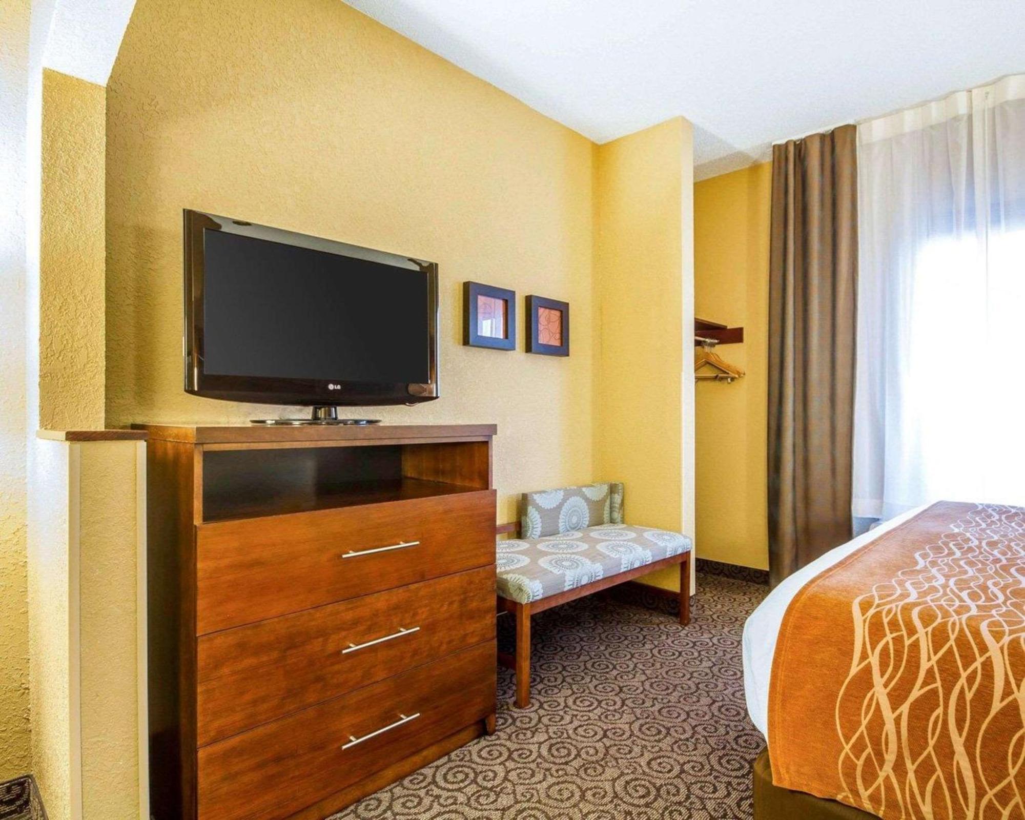 Ramsey Comfort Suites מראה חיצוני תמונה
