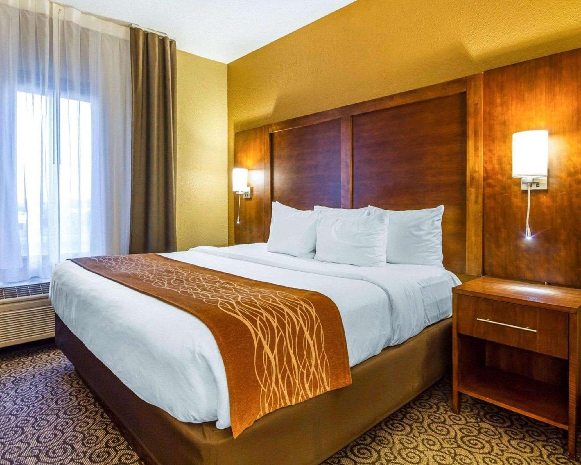 Ramsey Comfort Suites מראה חיצוני תמונה