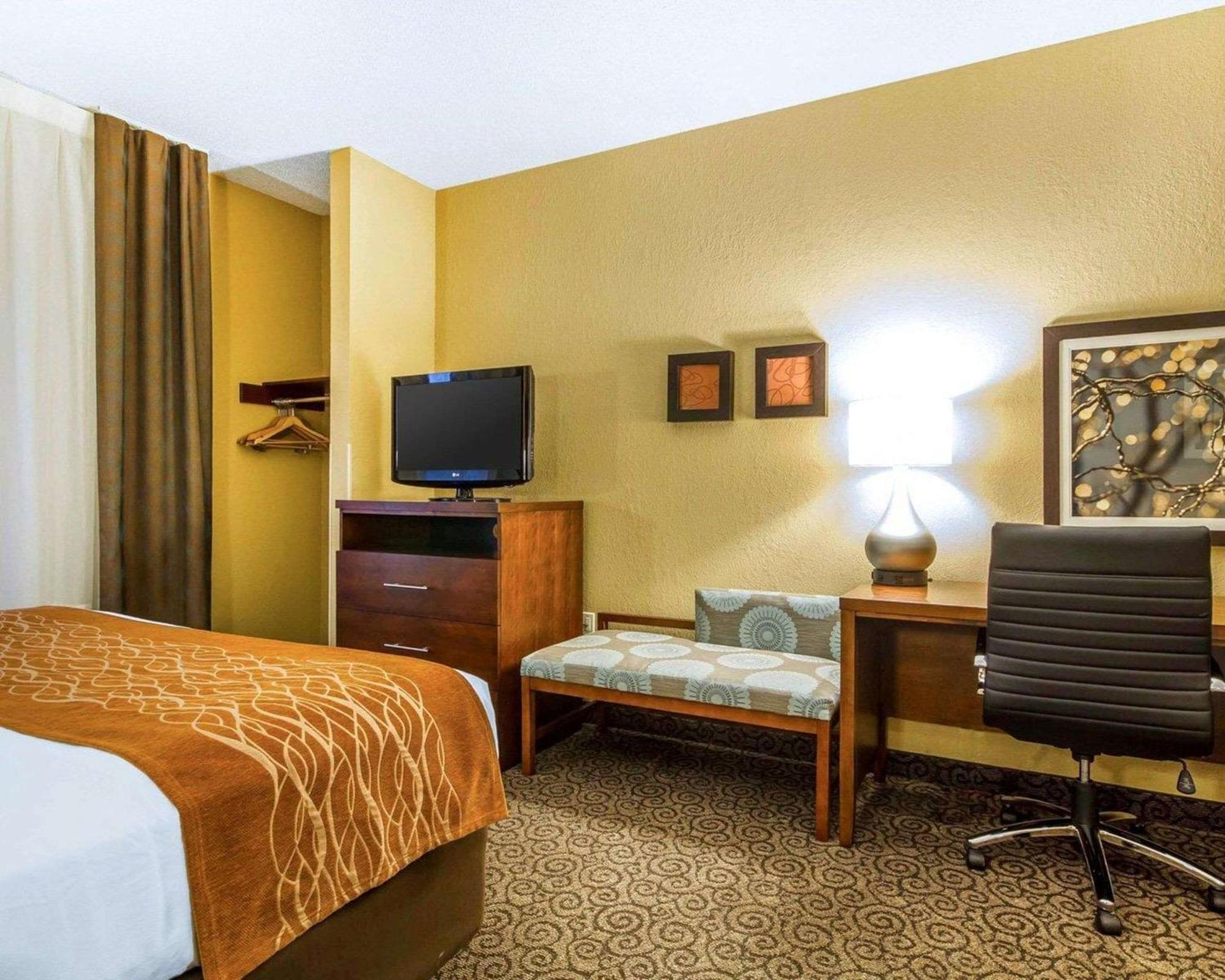 Ramsey Comfort Suites מראה חיצוני תמונה