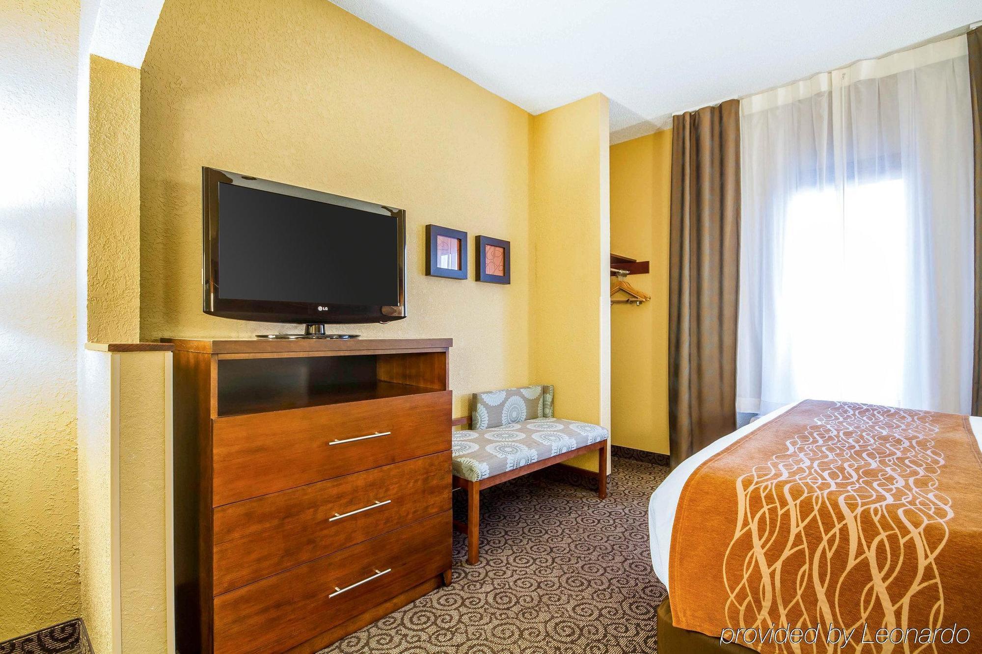 Ramsey Comfort Suites מראה חיצוני תמונה