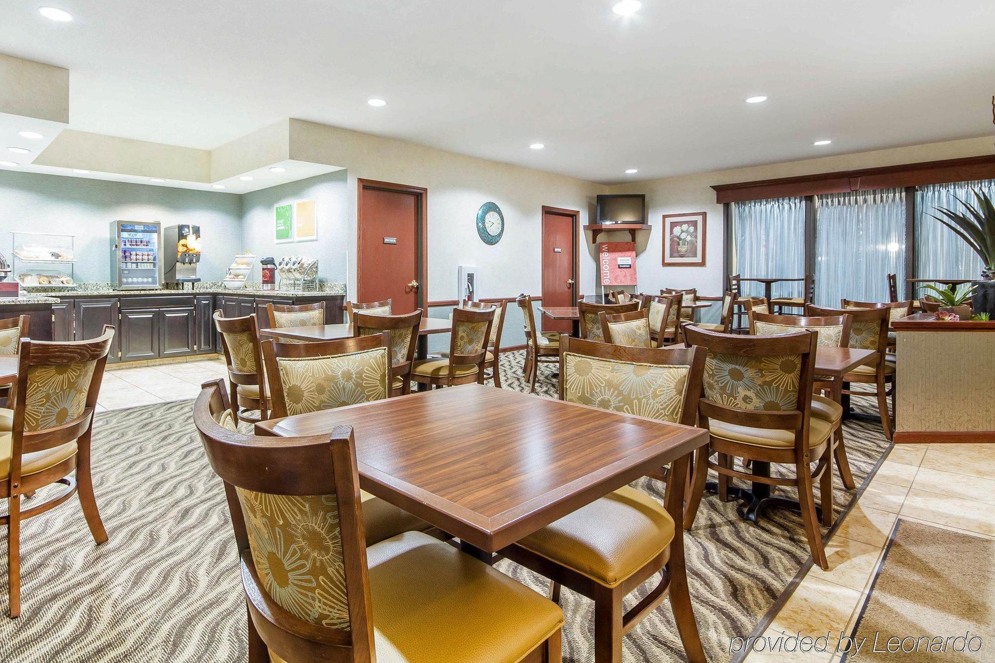 Ramsey Comfort Suites מראה חיצוני תמונה