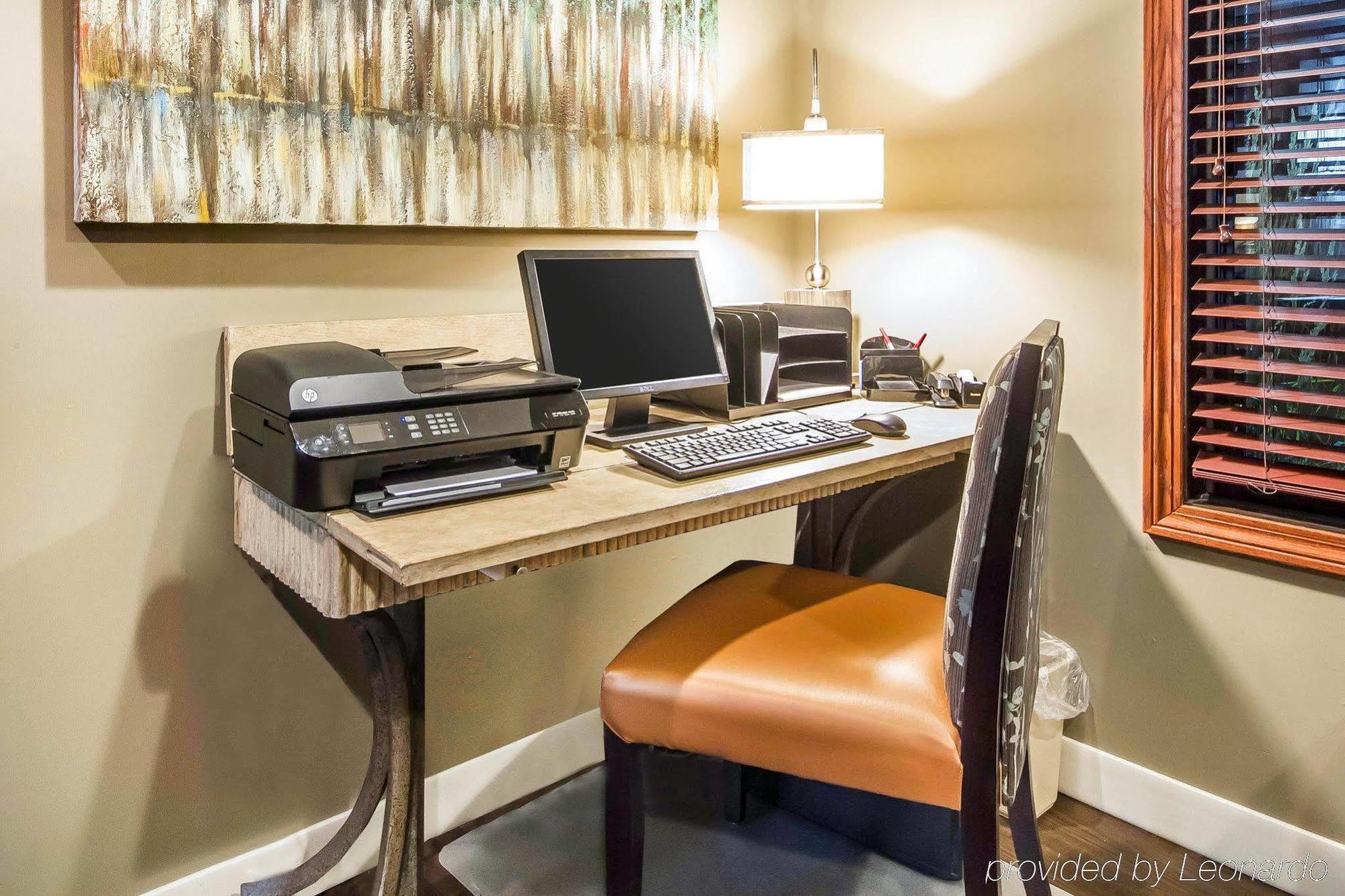 Ramsey Comfort Suites מראה חיצוני תמונה