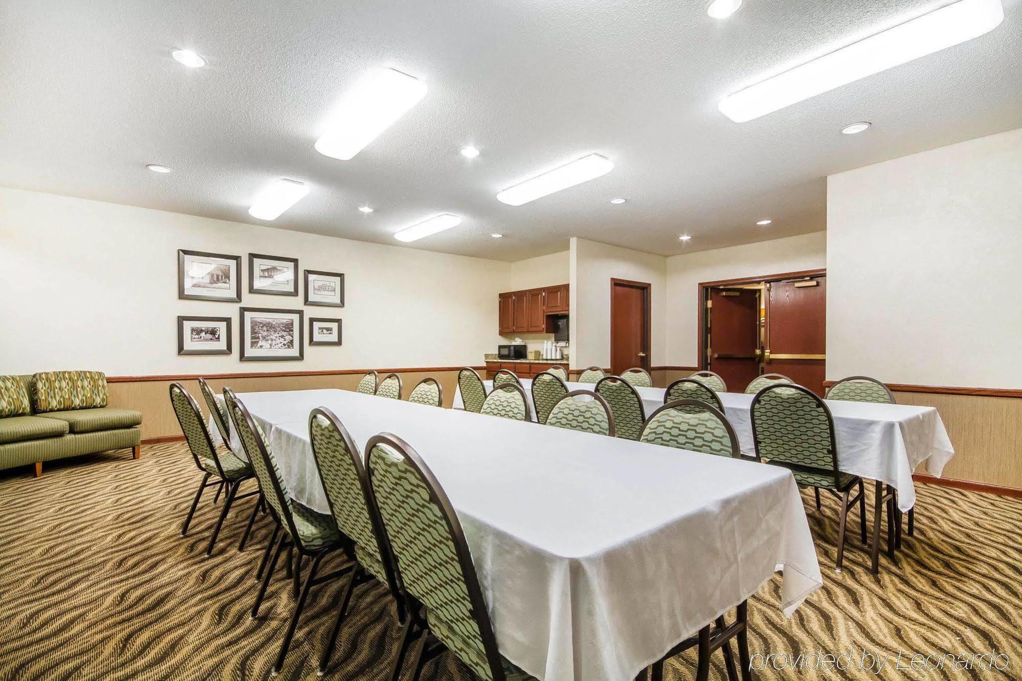 Ramsey Comfort Suites מראה חיצוני תמונה